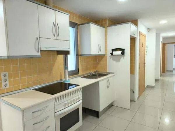 Piso en calle Bernardo de la Torre, 60 - Foto 1