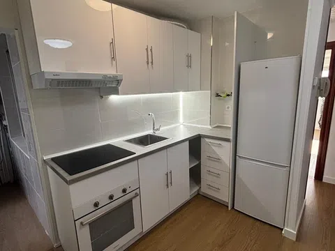 Piso en calle de Andrés Vicente, 25