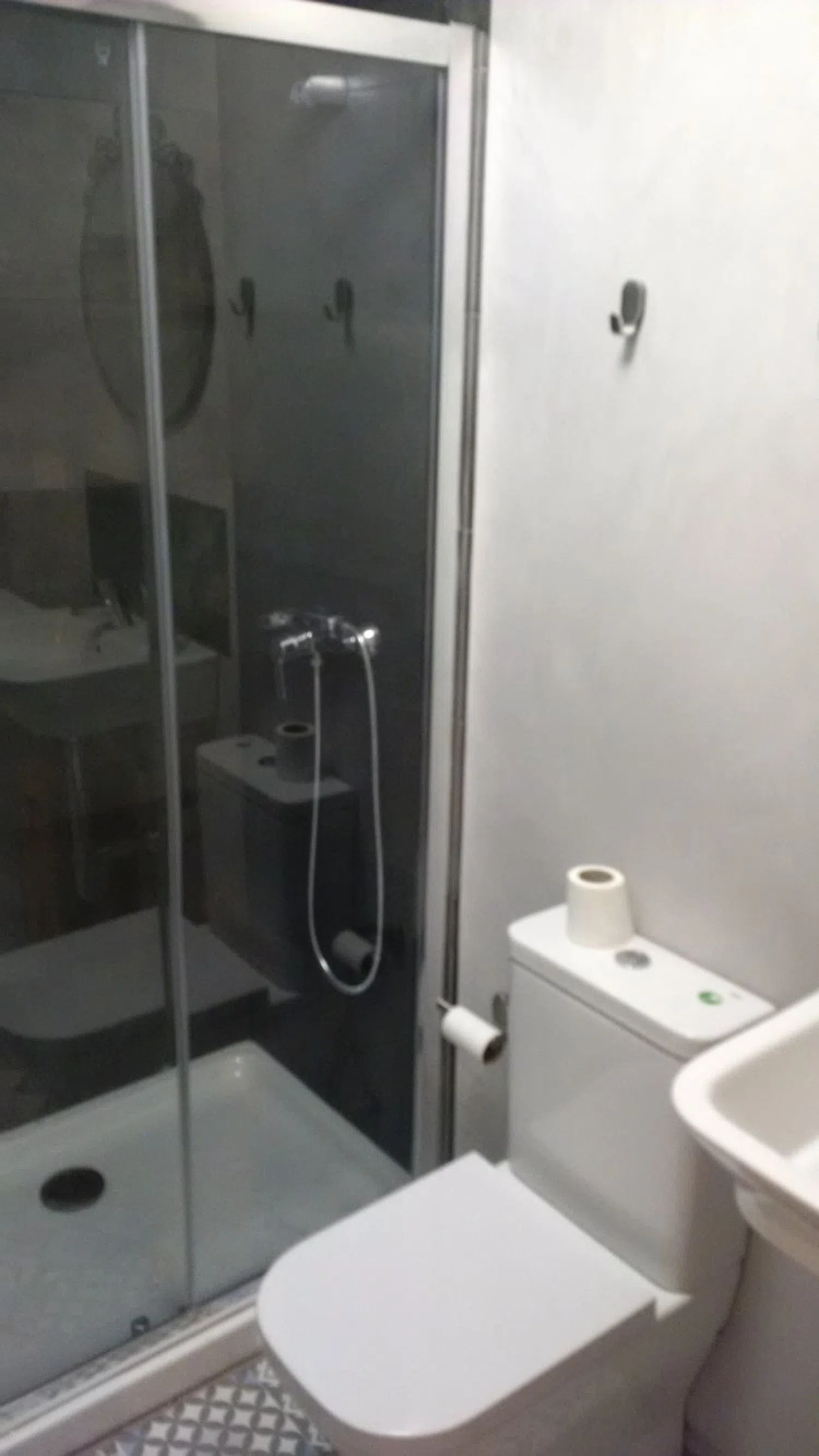 Estudio en Barrio Carranque - Haza Cuevas - Foto 4