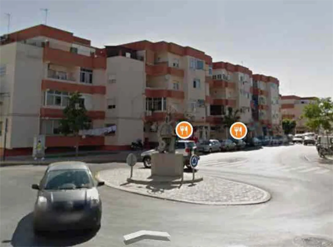 Piso en Avenida del Comercio - Foto 1