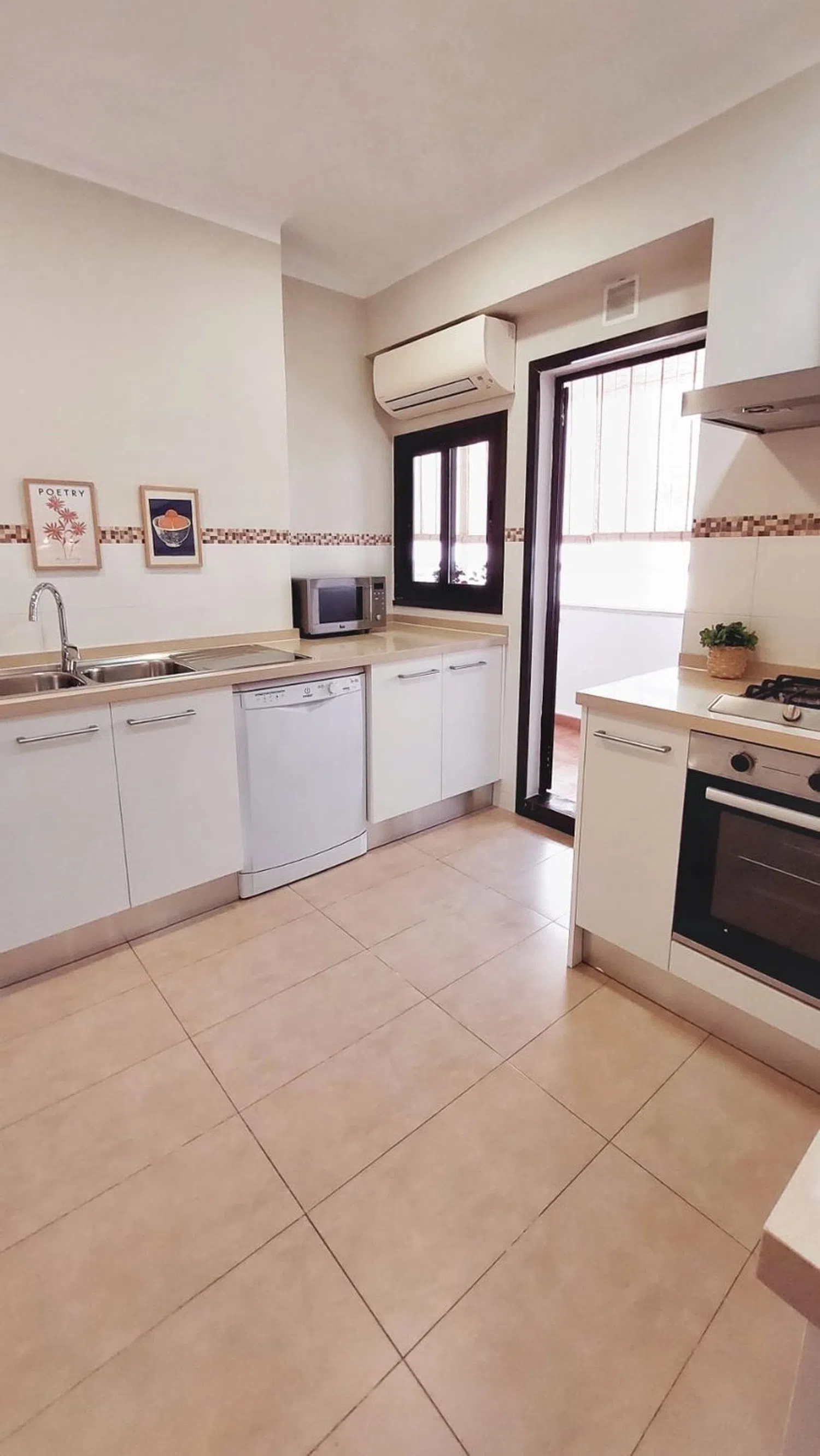 Piso en plaza de Santa Pagesa, 2 - Foto 10