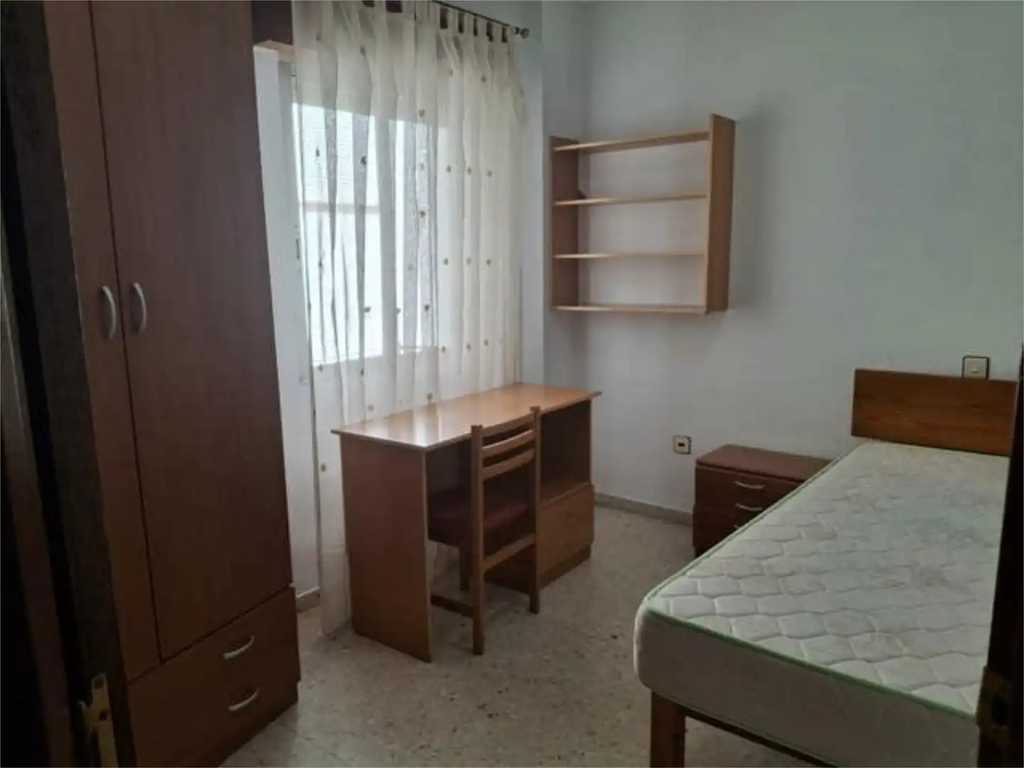 Piso en Cruz de los Caidos - Foto 4