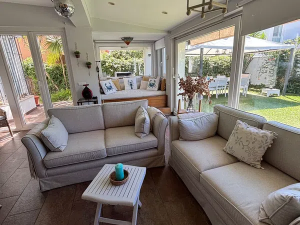 Casa o chalet independiente en Avenida Alcalde Eduardo Ruiz Golluri, 13, Vistahermosa - Foto 8