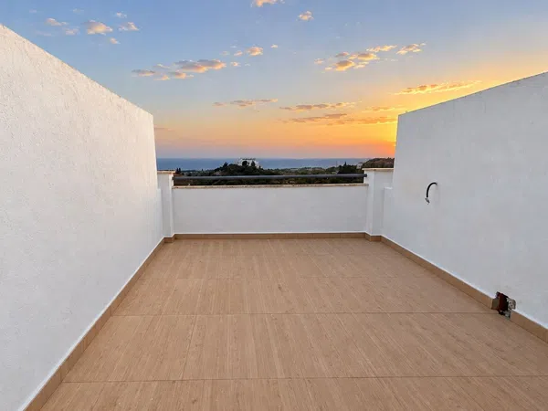 Dúplex en Calle Sidney, 63, Altos de Estepona, Altos de Estepona - Foto 2