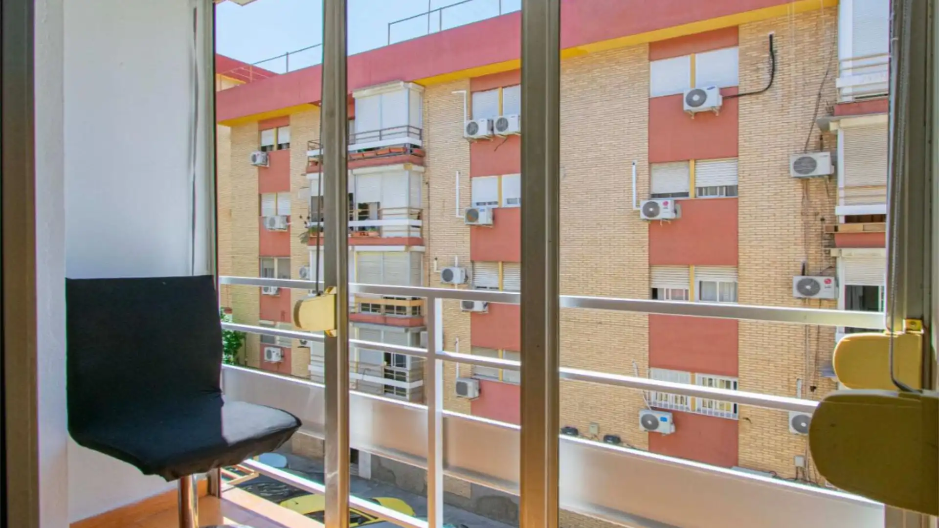 Piso en  Calle León X 1 - Foto 2