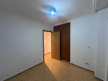 Piso en  Carrer del Pla de la Saïdia 16 - Foto 9