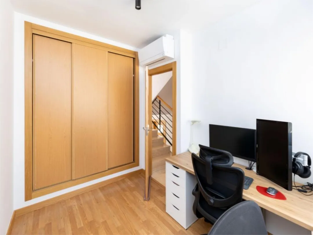 Casa adosada en  Paseo de la Raspa 2 - Foto 11