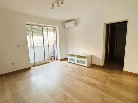 Piso en calle del Corregidor Alonso de Tobar, 8