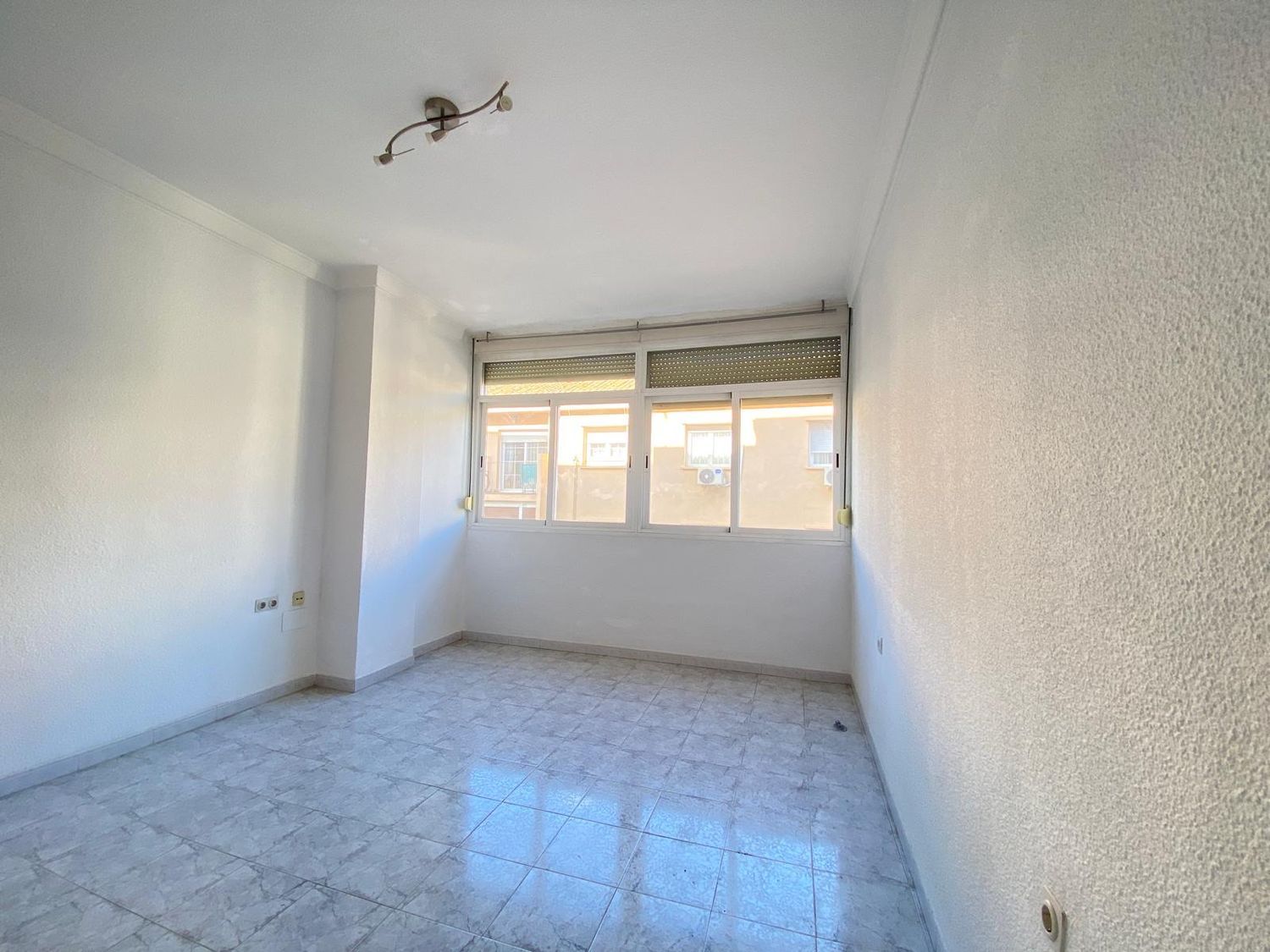 Piso en Calle Manuel de Falla, 1, Figares, Figares - Foto 2