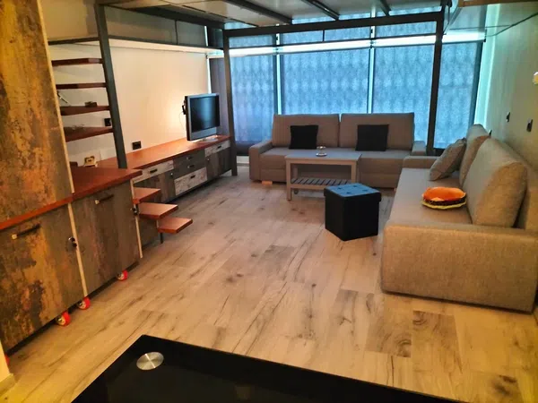 Estudio en calle de Medina de Pomar, 2 - Foto 33