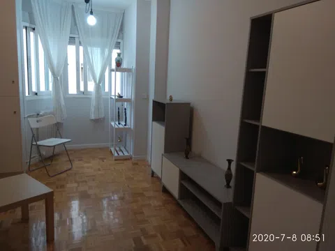 Estudio en calle Zabaleta, 51