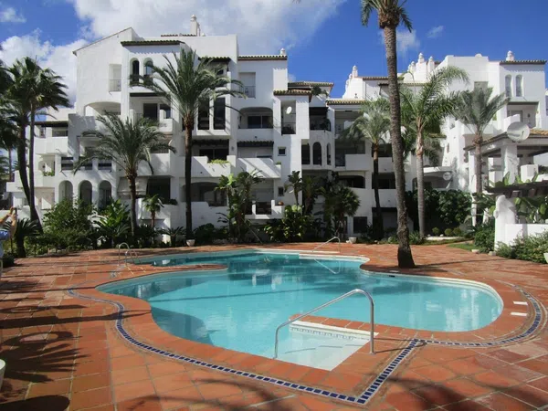 Piso en Urbanización Fuente de la Duquesa, 23, La Duquesa, La Duquesa - Foto 1