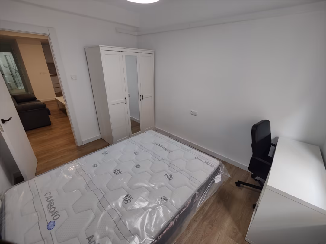 Piso en  Calle Pintor Pedro Orrente 3 - Foto 7