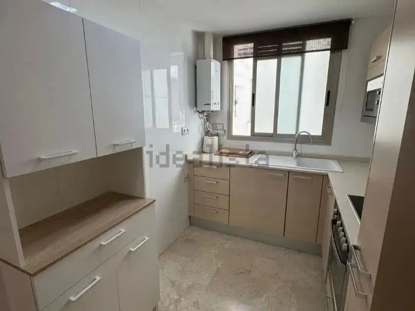 Piso en  Avinguda de Gaspar Aguilar 49 - Foto 12