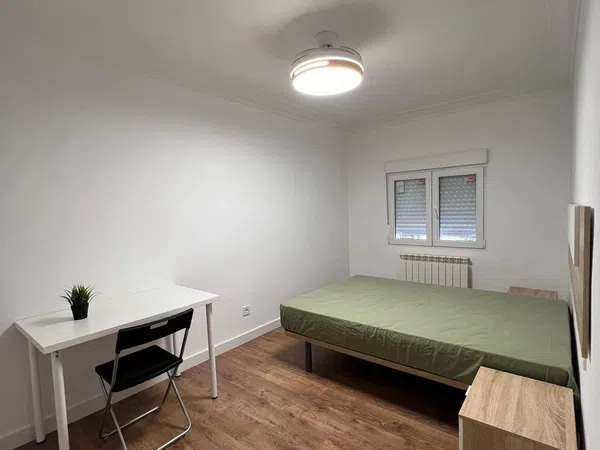 Piso en calle de María Moliner, 17 - Foto 3