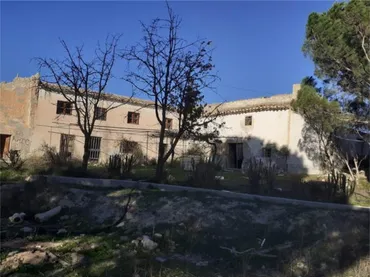 Chalet en Los Pinos, Caniles - Foto 1
