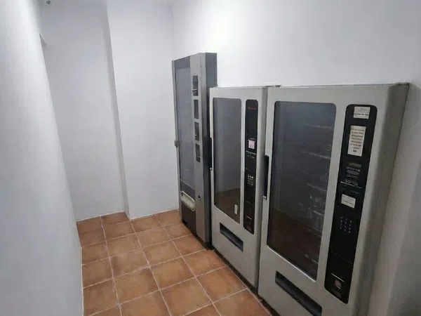 Tienda de alimentación en traspaso en Calle Doctor Martín Lagos, 4 - Foto 2