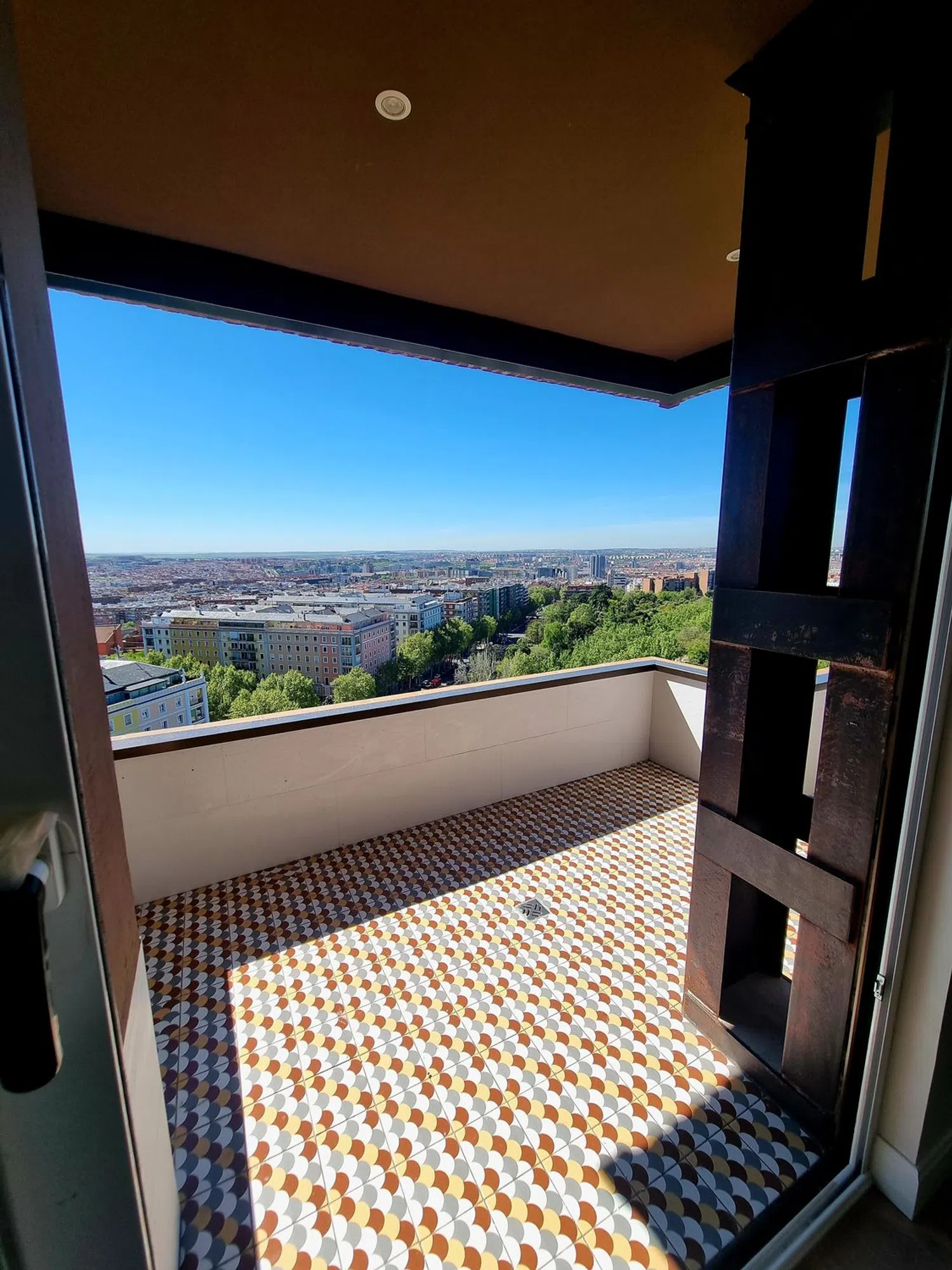 Piso en avenida de Menéndez Pelayo, 67 - Foto 1