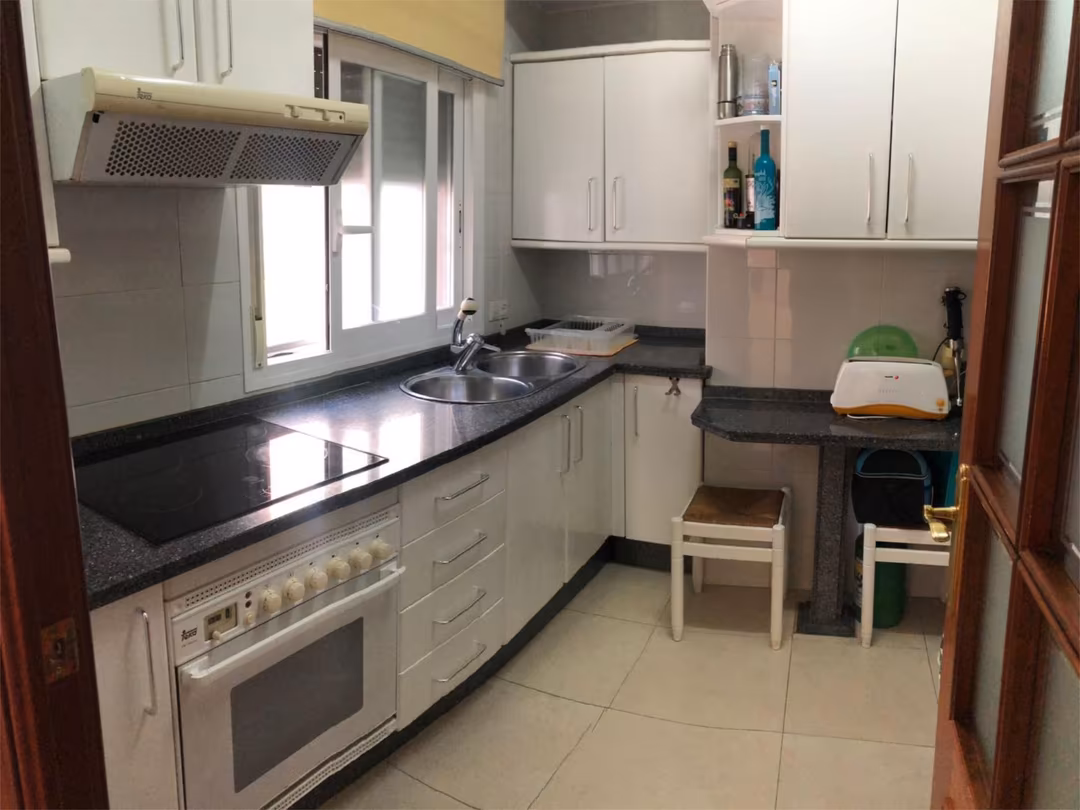 Piso en  Calle de la Virgen del Perpetuo Socorro 12 - Foto 11