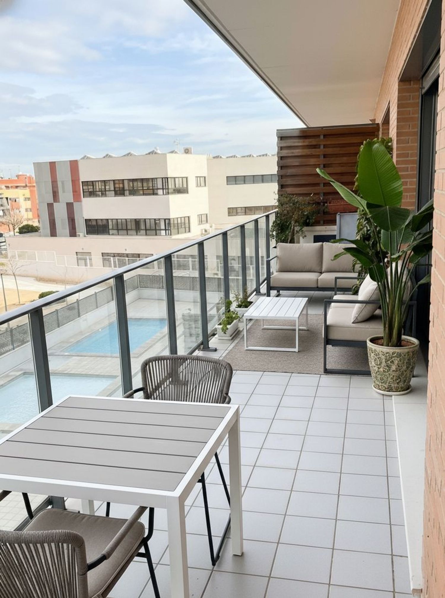 Piso en avenida Pont Saint Martin, 103 - Foto 1