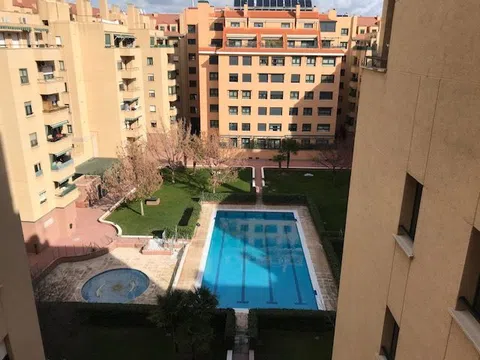 Dúplex en calle Jorge Luis Borges, 16