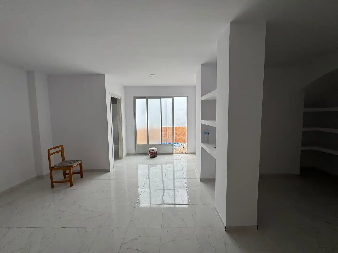 Piso en  Carrer d'Antonia Martínez 9 - Foto 6