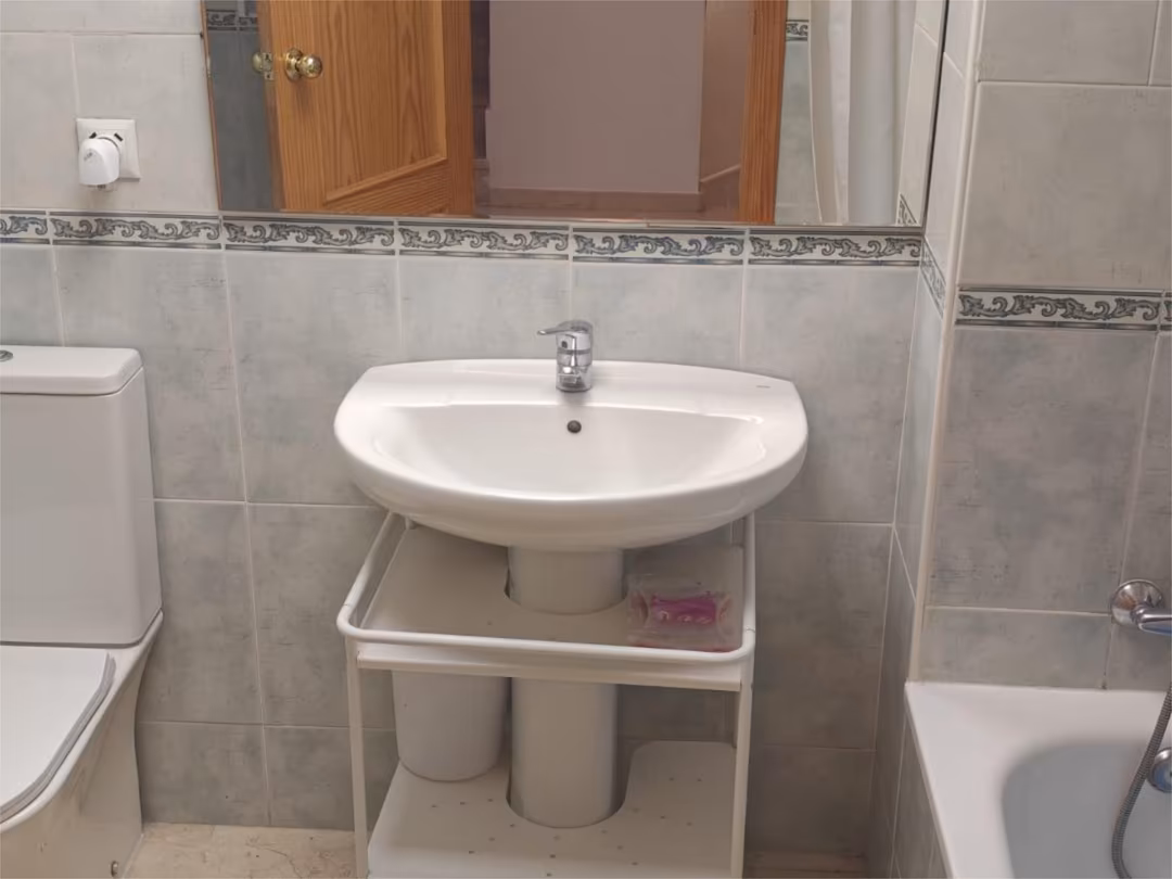 Casa adosada en  Avenida del Locutor Vicente Hipólito 20A - Foto 9