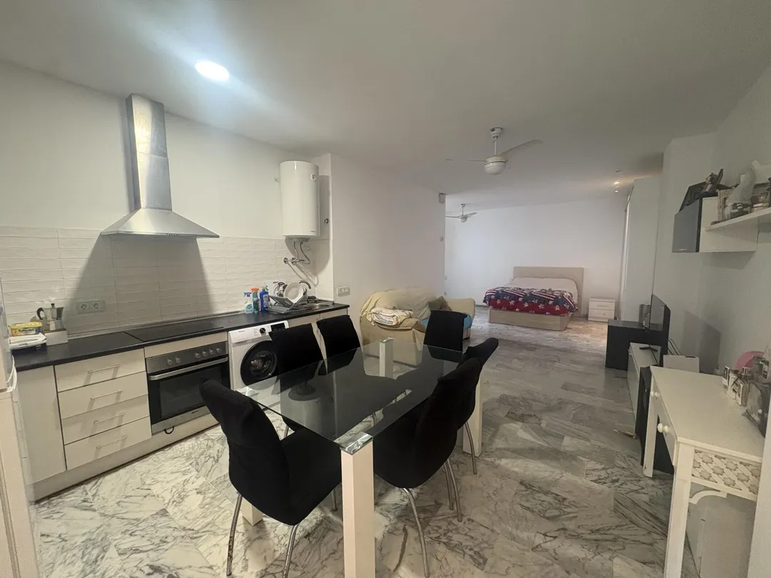 Piso en  Calle Moreno Torroba 3 - Foto 3