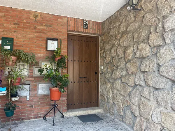Chalet pareado en Camino Sotillos, 2 - Foto 1