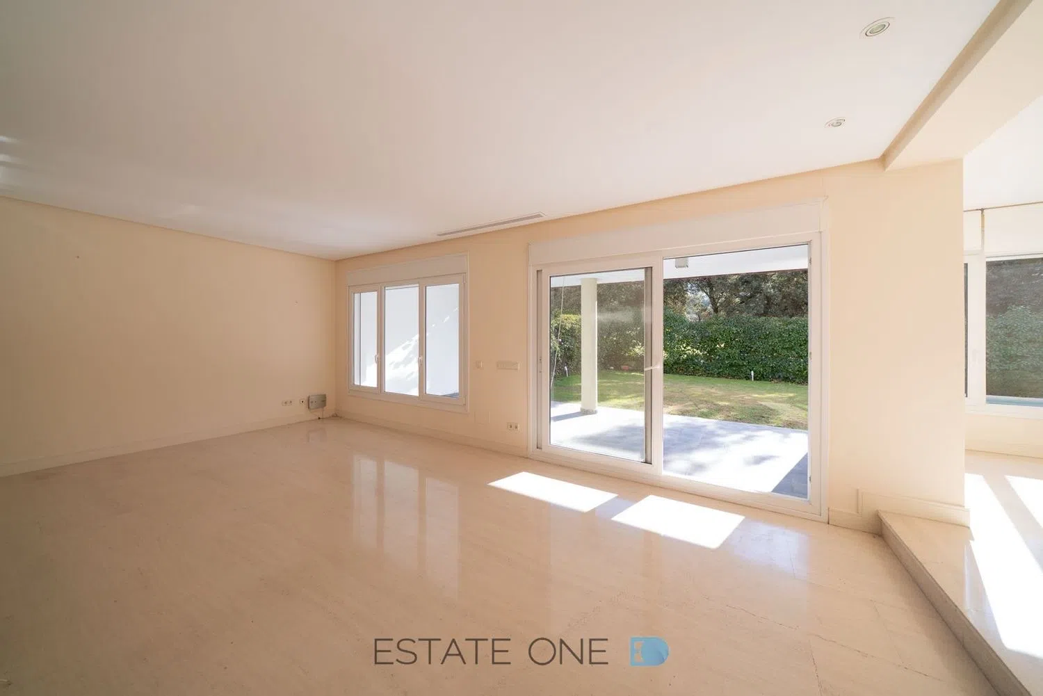 Chalet pareado en calle Jimena Menéndez Pidal - Foto 10