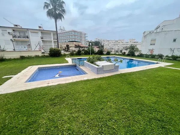 Piso en avenida Carlota Alessandri, 9 - Foto 1