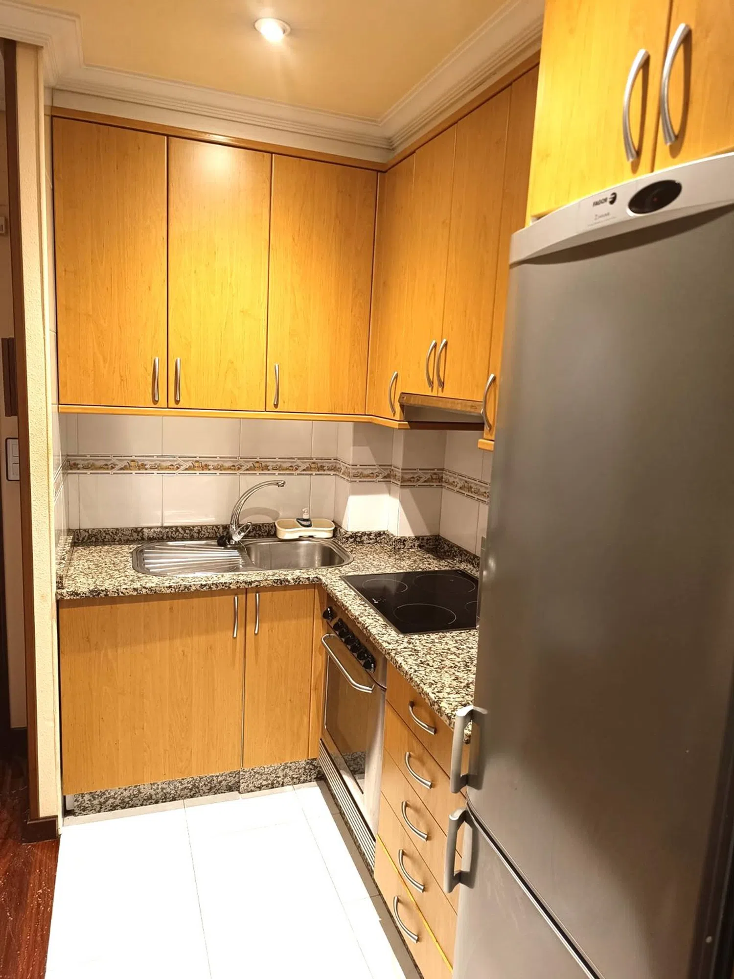 Estudio en avenida de Castrelos, 240 - Foto 4