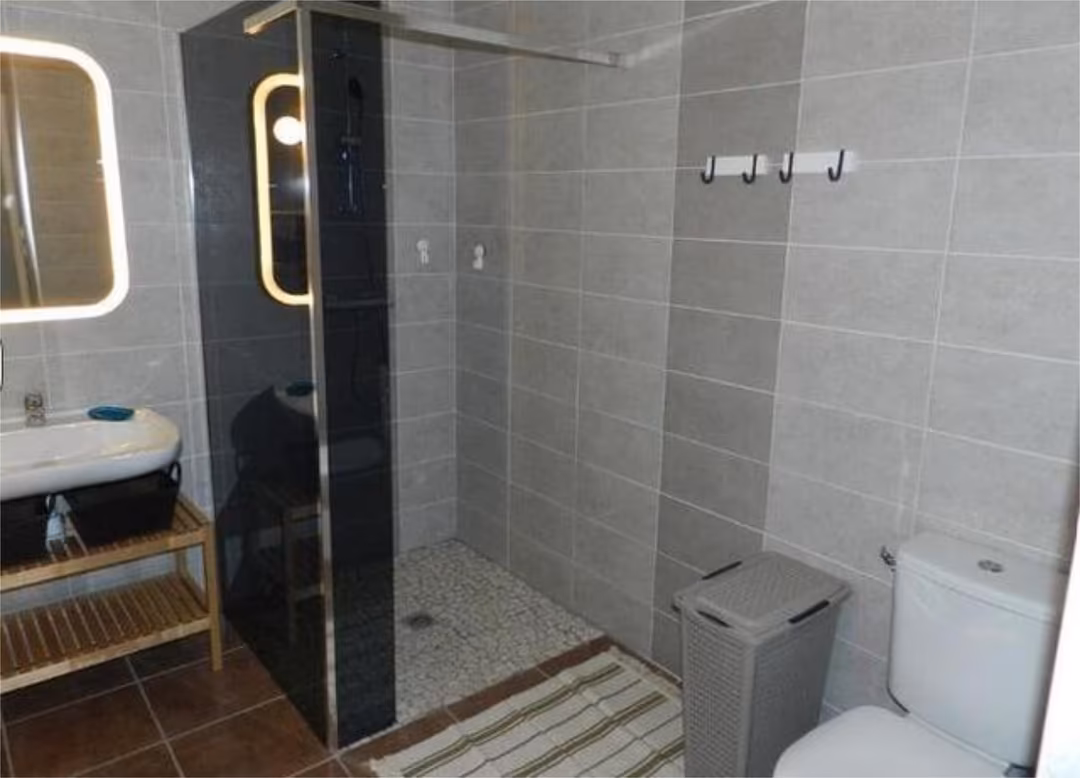 Estudio en Poble Sec - Foto 2