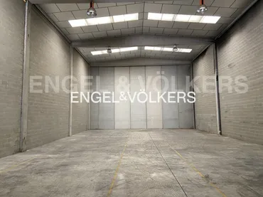 Nave Industrial en L'Hospitalet de Llobregat - Foto 2