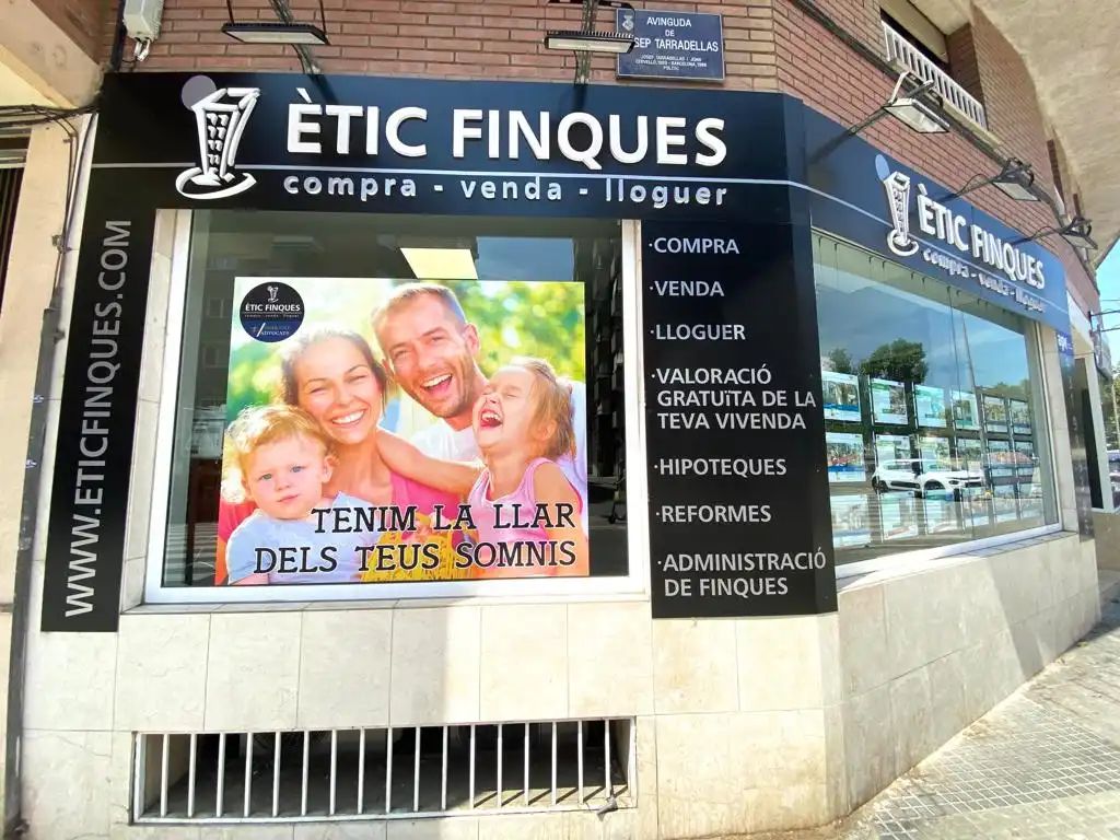 Local comercial en  Avinguda de Josep Tarradellas - Foto 15