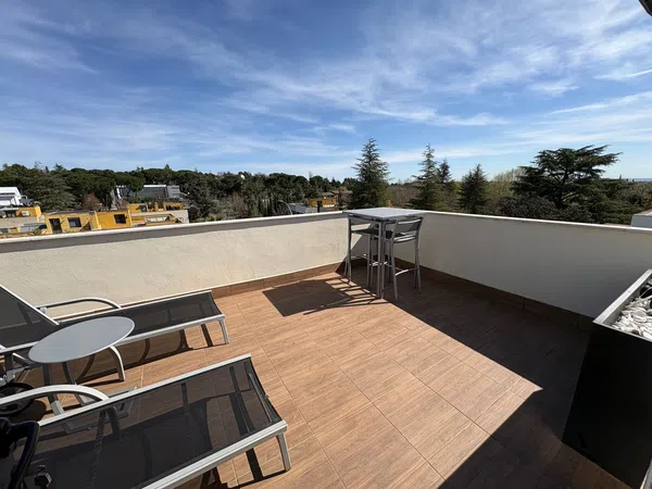 Chalet pareado en paseo de los Parques, 26 - Foto 1