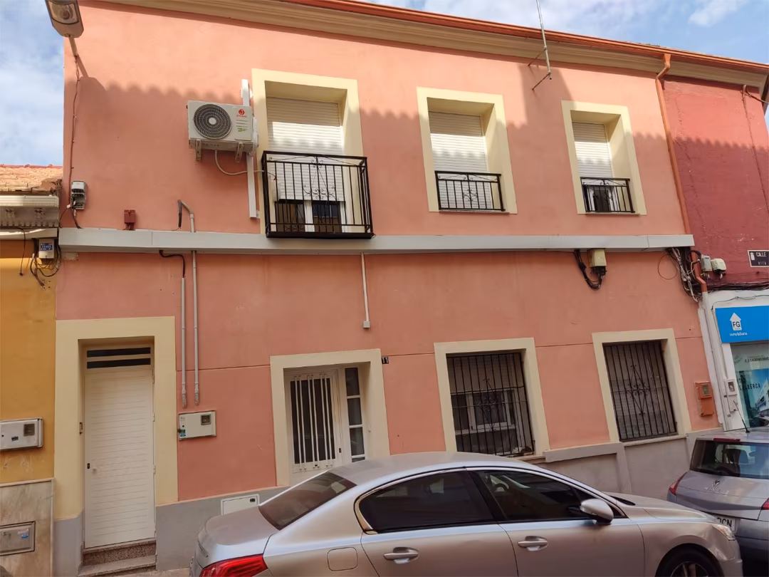 Piso en  Calle Hita 11A