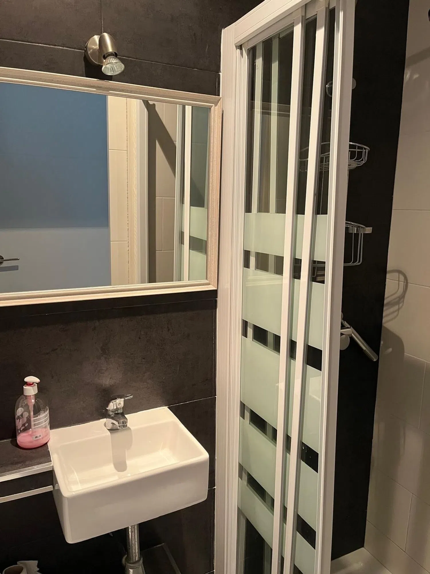 Piso en calle de Menorca, 21 - Foto 6