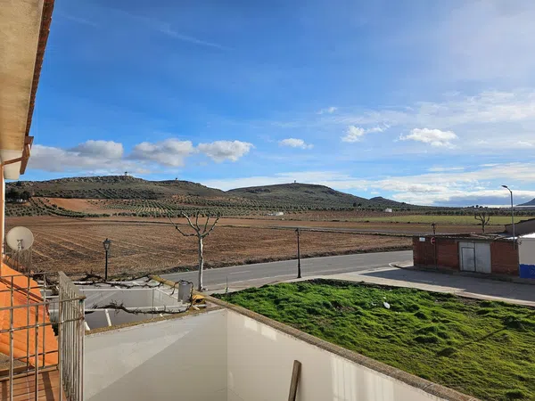 Chalet pareado en Calle Río Guadiana, 42 - Foto 1