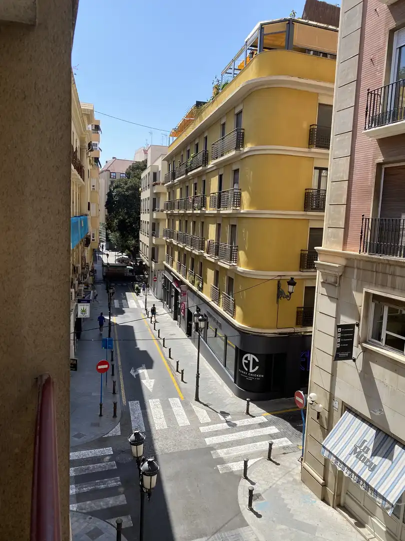Piso en  Carrer Castaños 12 - Foto 4