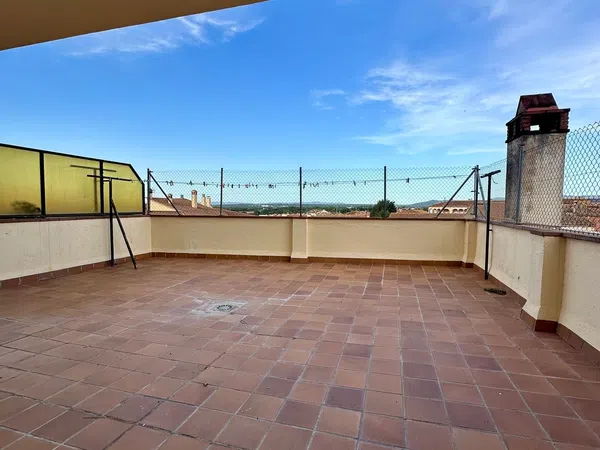 Piso en Calle Pirineus, 45 - Foto 2