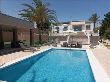 Chalet en Mil Palmeras - Foto 1
