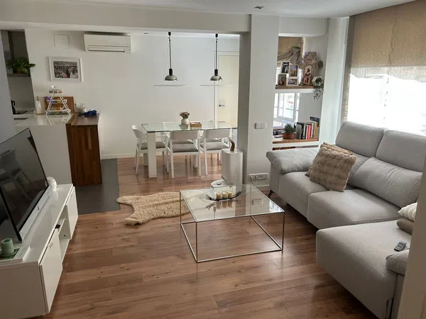 Piso en Calle de Xile, 12 - Foto 1
