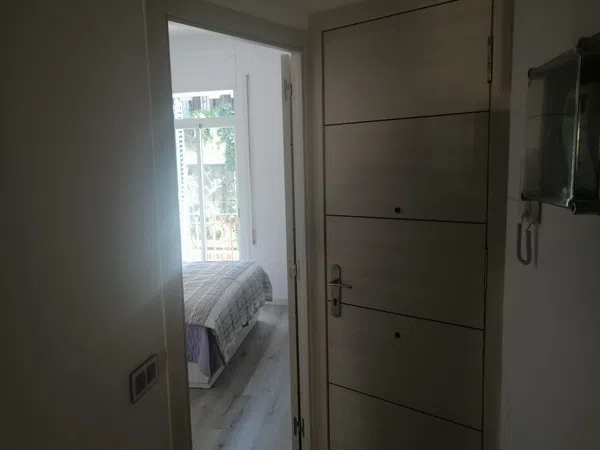 Piso en calle de la Lluna, 10 - Foto 1