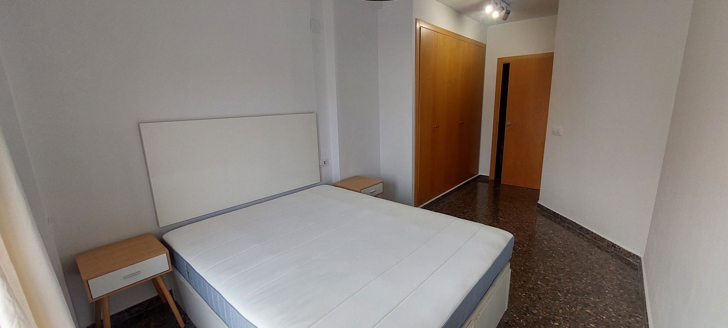 Piso en Calle de Nicolau Primitiu Gómez - Foto 8