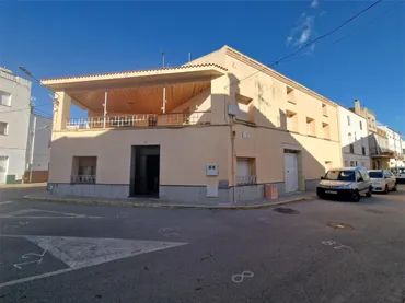 Casa adosada en  Avenida Doctor Fleming 3 - Foto 1