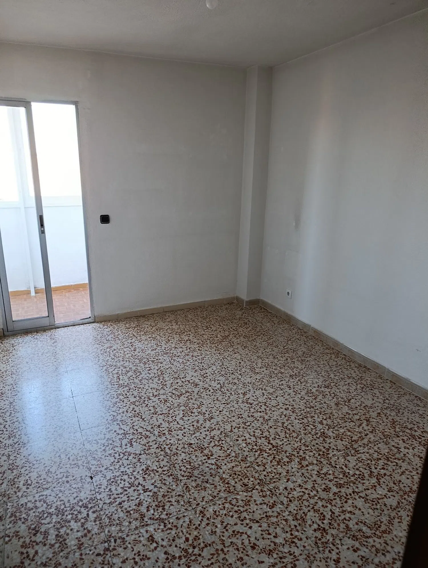 Piso en plaza de Cádiz, 4 - Foto 2