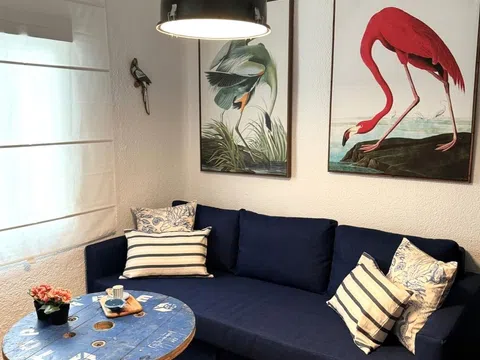 Estudio en calle Hermenegildo Bielsa, 27