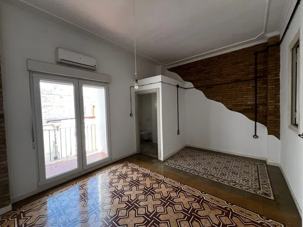 Piso en Calle de Pere Aleixandre, Mont-Olivet - Foto 1