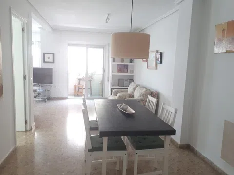 Piso en calle d'Albuixech, 8 nmero